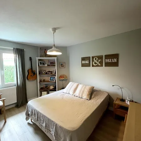 Aux Portes Du Medoc Villa *